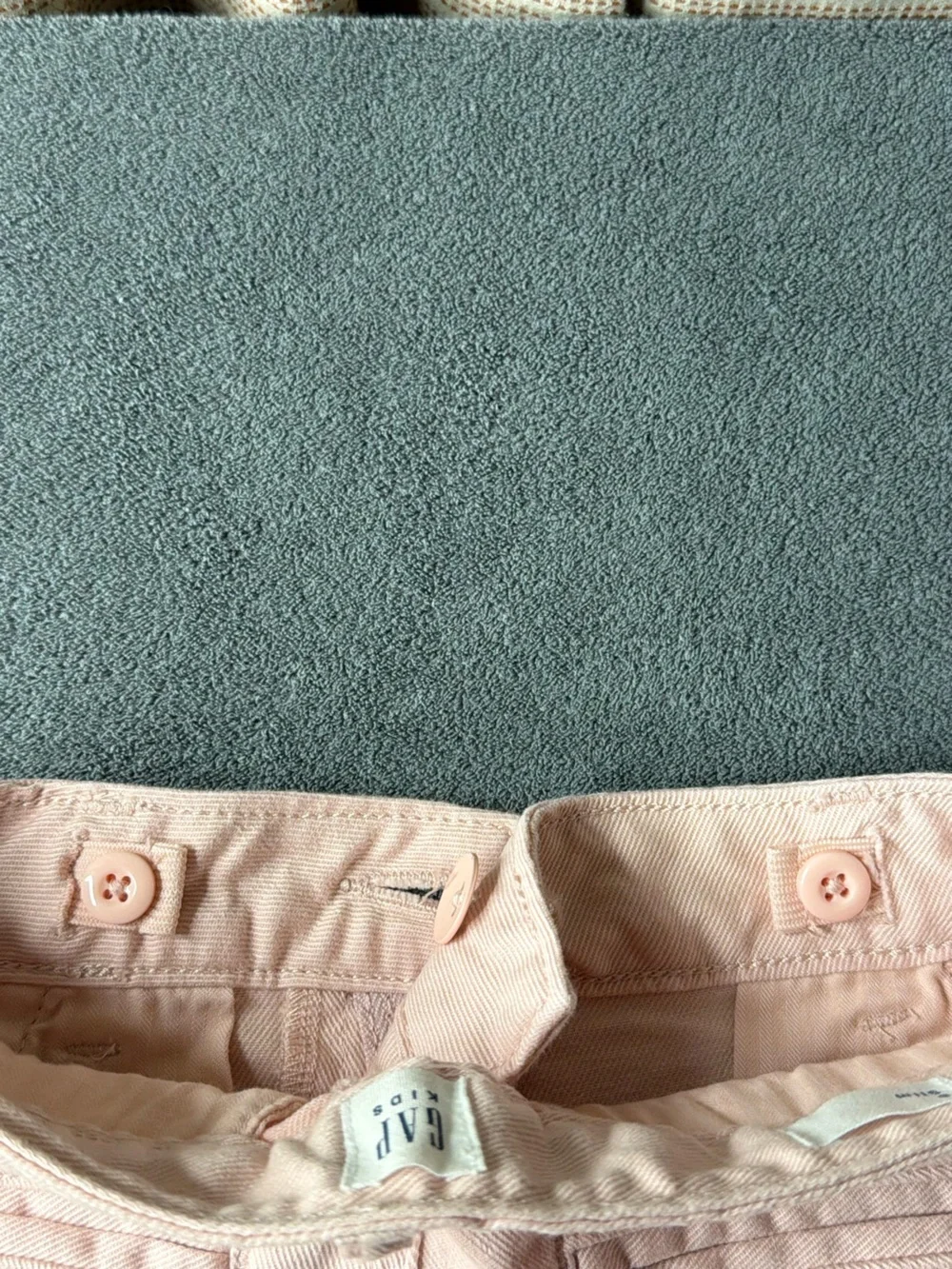 GAP soft pale